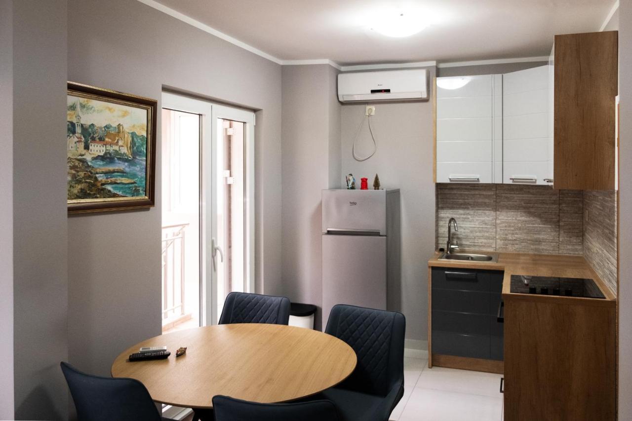 Guest House Mrvaljevic بودفا المظهر الخارجي الصورة