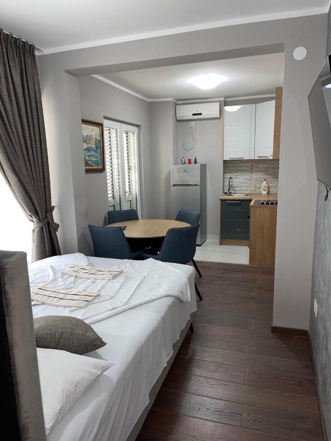 Guest House Mrvaljevic بودفا المظهر الخارجي الصورة