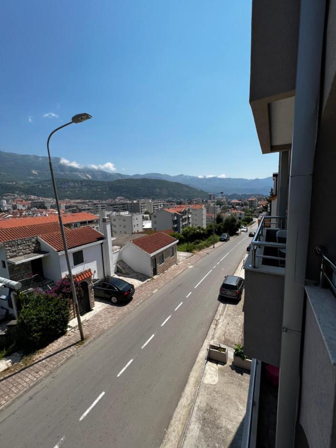 Guest House Mrvaljevic بودفا المظهر الخارجي الصورة