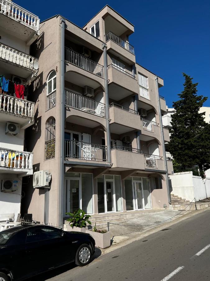 Guest House Mrvaljevic بودفا المظهر الخارجي الصورة