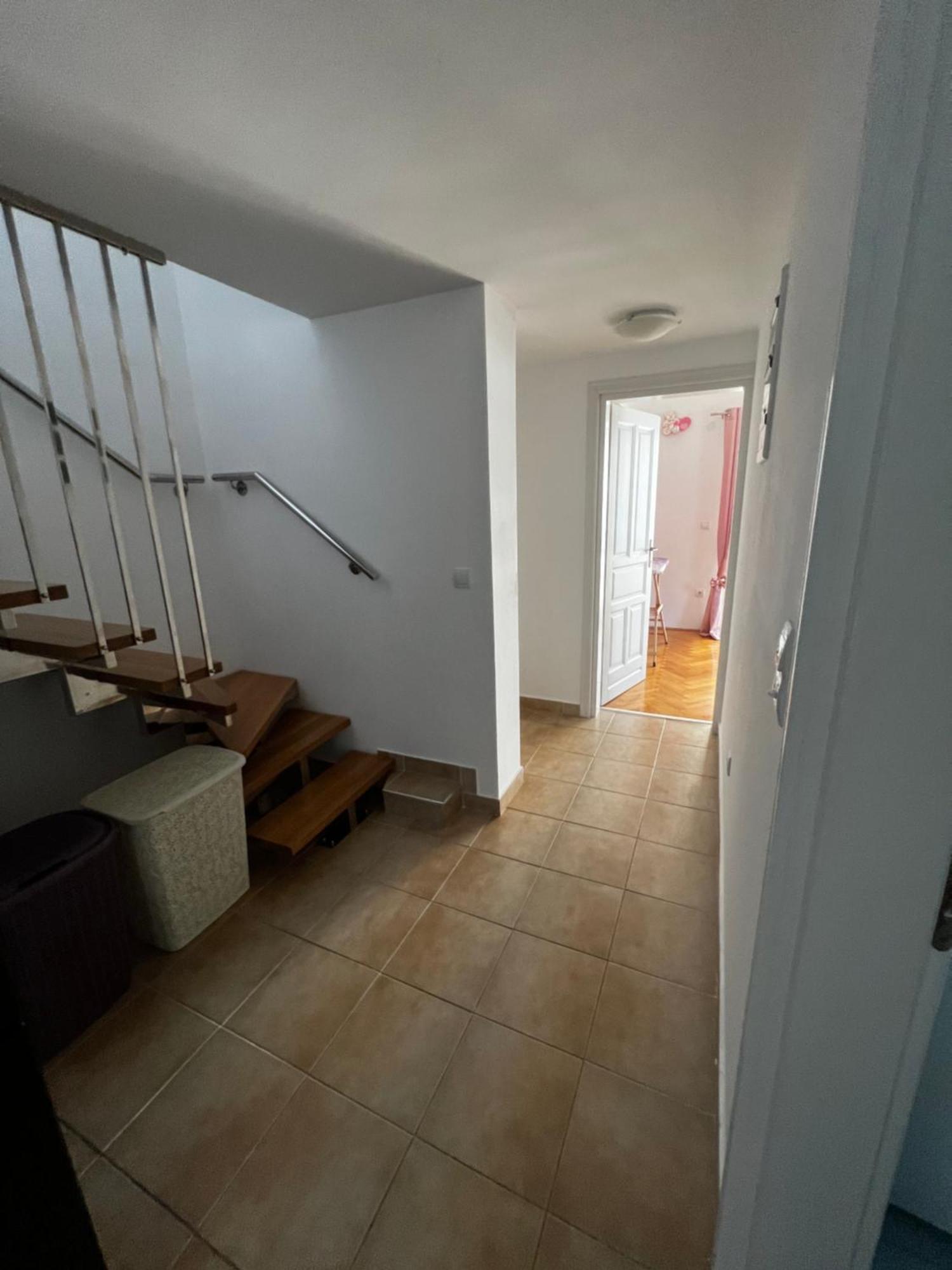 Guest House Mrvaljevic بودفا المظهر الخارجي الصورة