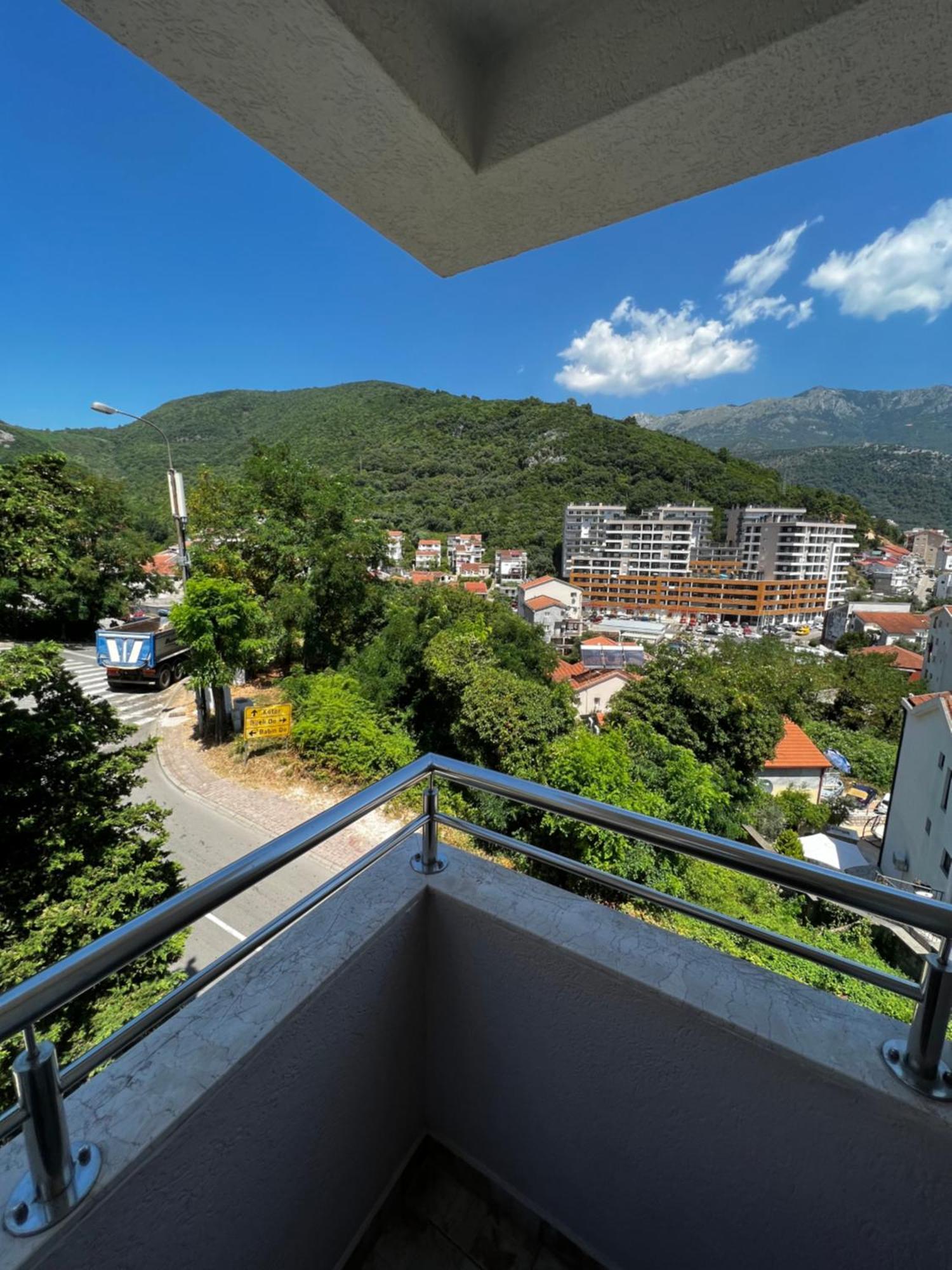 Guest House Mrvaljevic بودفا المظهر الخارجي الصورة