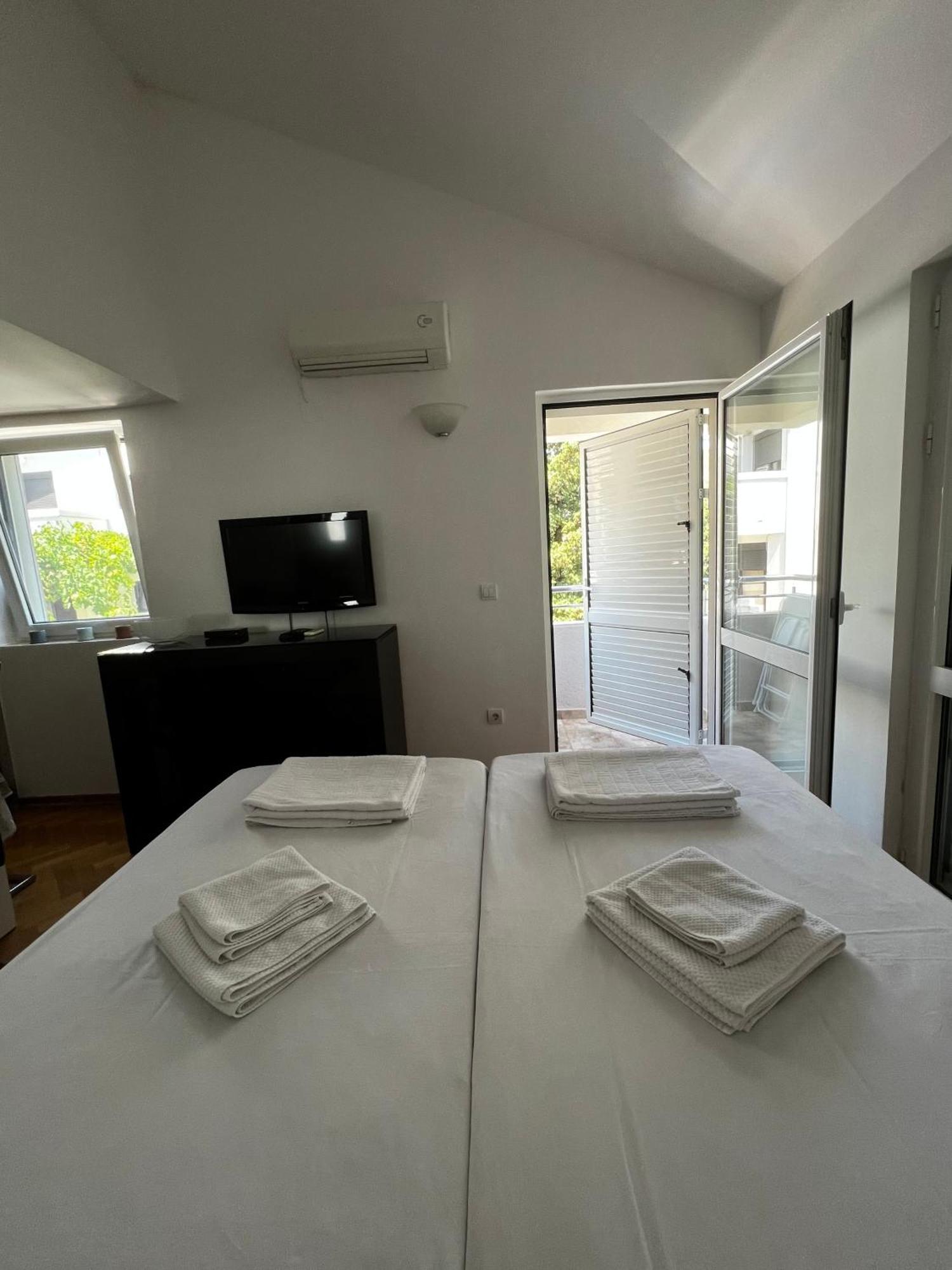 Guest House Mrvaljevic بودفا المظهر الخارجي الصورة