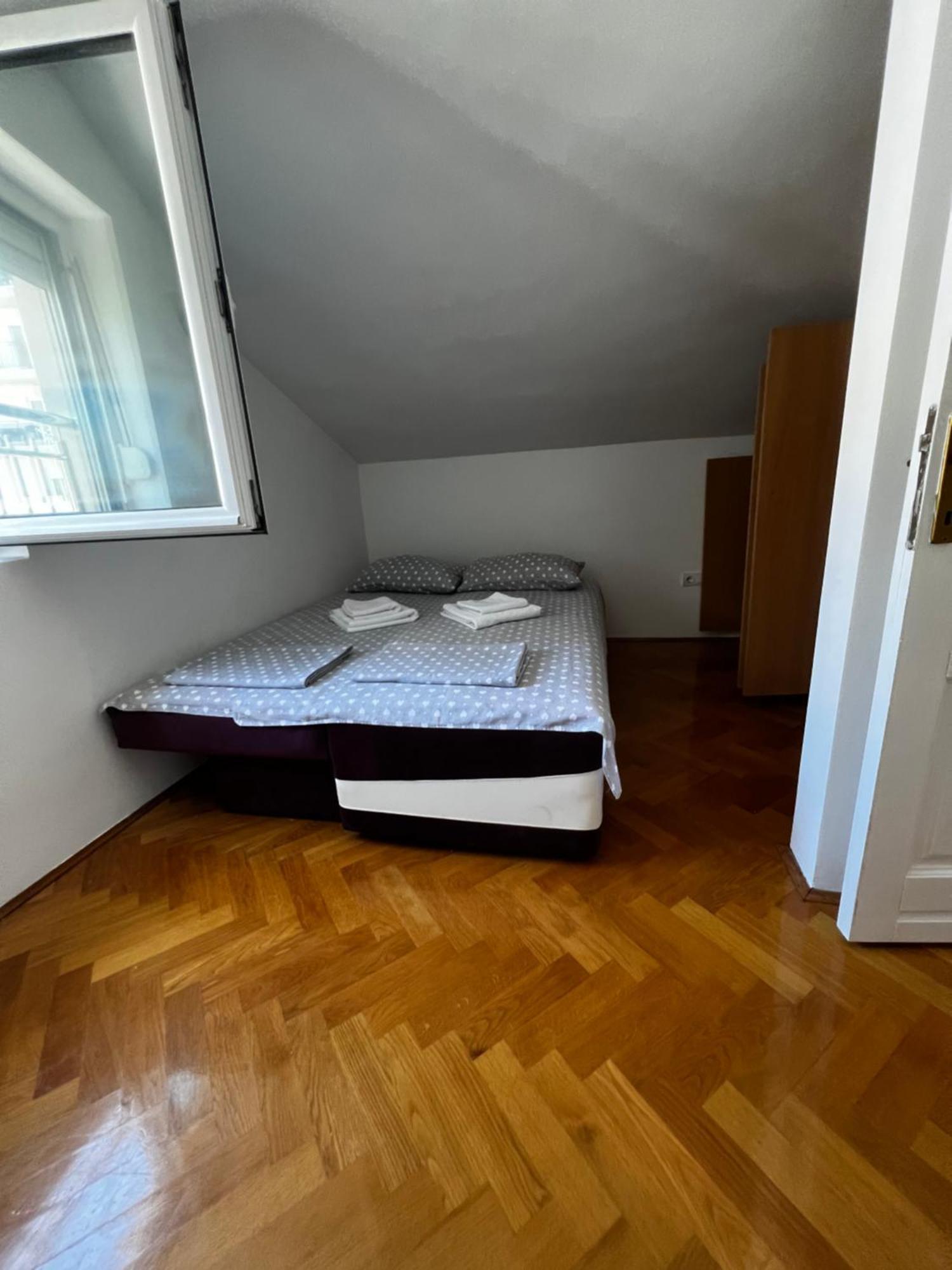 Guest House Mrvaljevic بودفا المظهر الخارجي الصورة